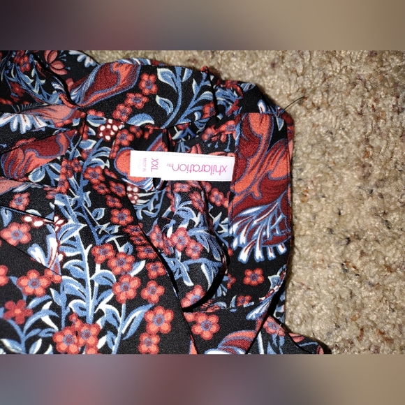 🆕️Xhiliration Dress XXL  Black Red Flower Ruffle Boho Shift Long Sleeve NWT - Picture 4 of 5